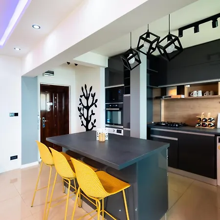 Lazys Haven Modern 3r In Center Apartment