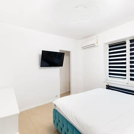 Apartment Lazys Haven Modern 3r In Center *
