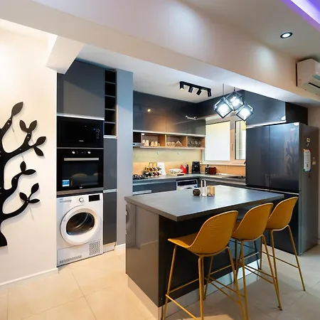 Lazys Haven Modern 3r In Center Apartment *